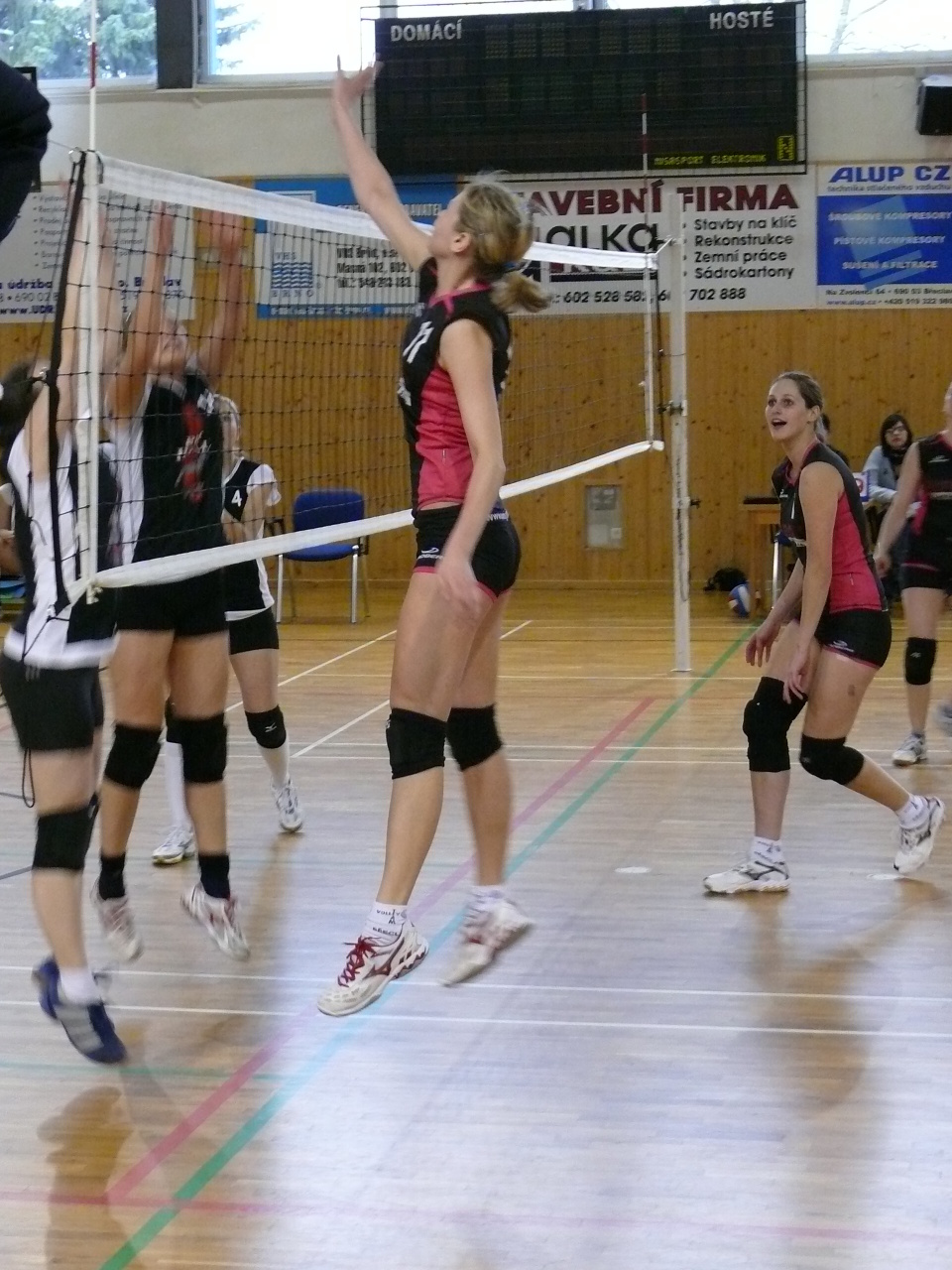 Kliknutím na obrázek okno zavřete