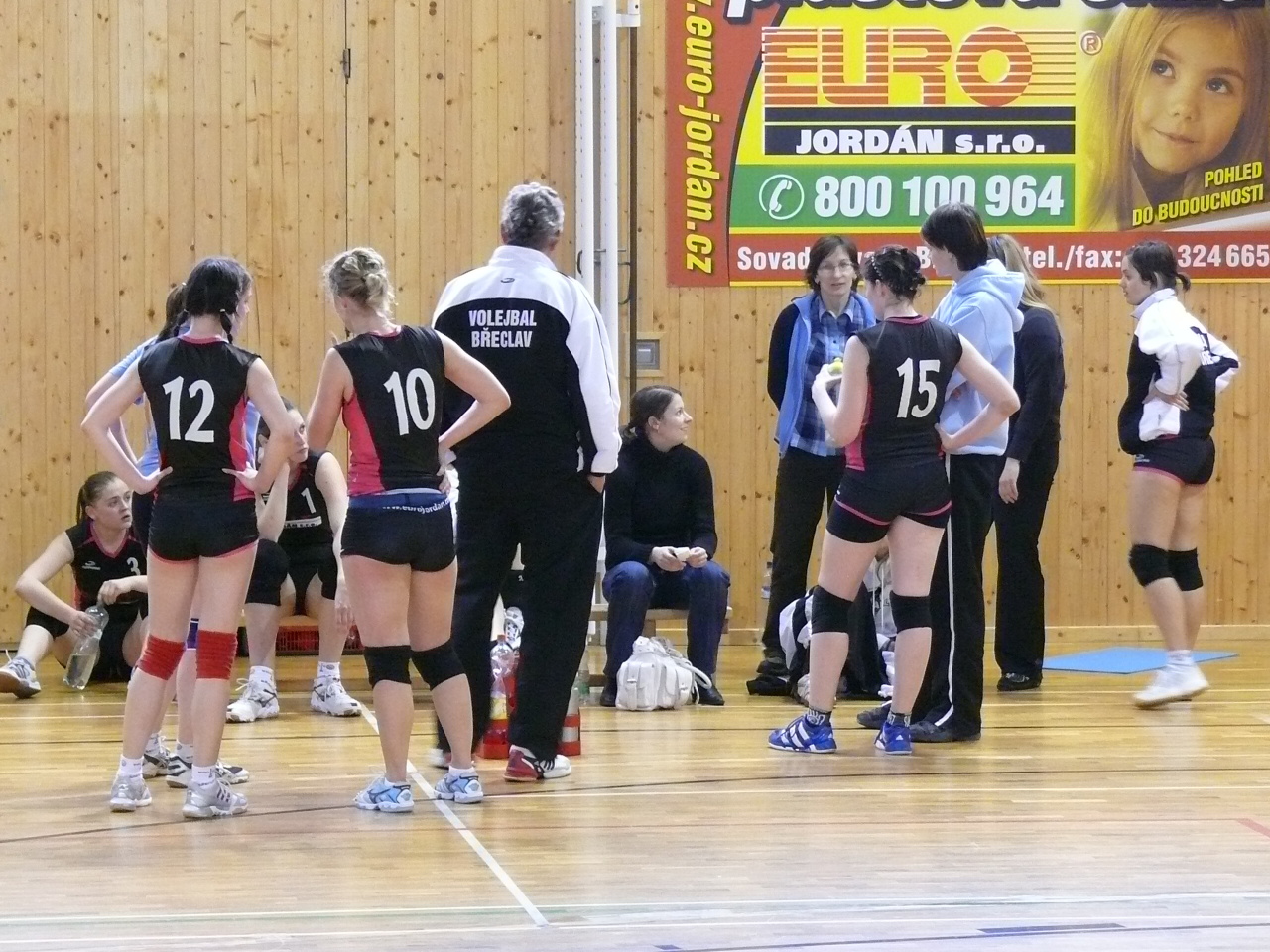 Kliknutím na obrázek okno zavřete